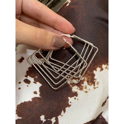 Pendientes Cuadrados Brilli