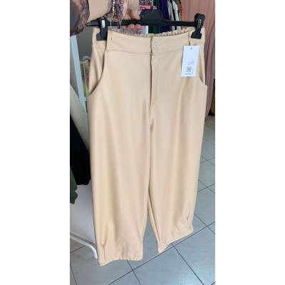Pantalón Cuero Beige